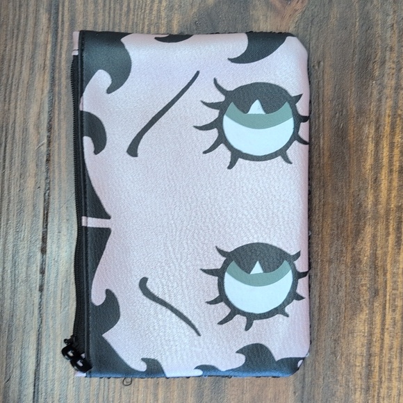 ⭐ 3/$12⭐ Ipsy Bags - Picture 2 of 9